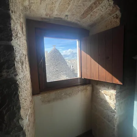 Al 13 * Alberobello